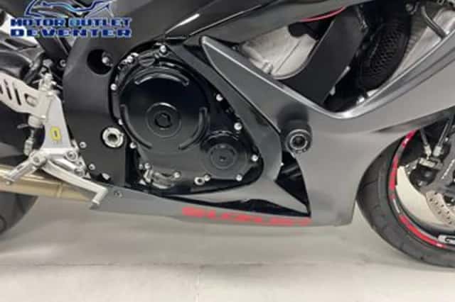 Suzuki GSX-R600 (2006) thumbnail 6