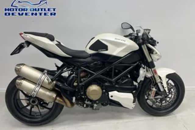 Ducati Streetfighter 1098 (2009) thumbnail 1