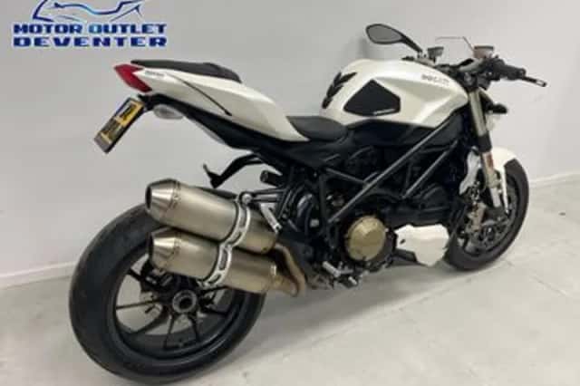 Ducati Streetfighter 1098 (2009) thumbnail 4