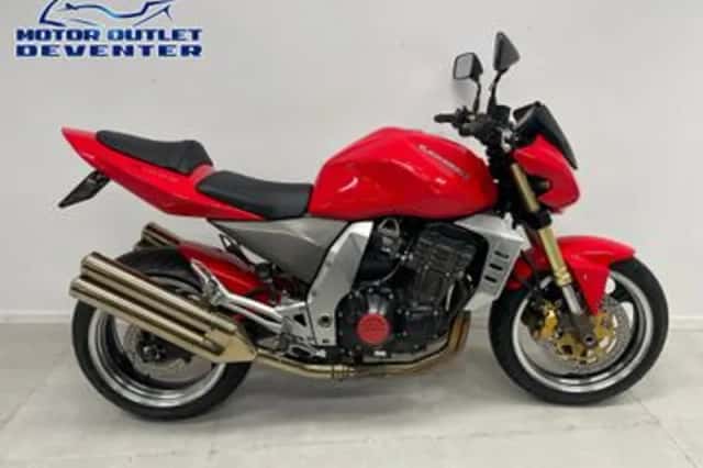 Kawasaki Z1000 (2005) thumbnail 1