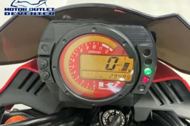 Kawasaki Z1000 (2005) thumbnail 2