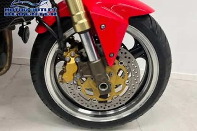Kawasaki Z1000 (2005) thumbnail 5