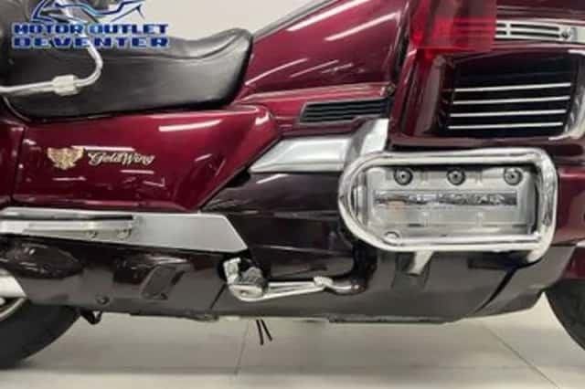 Honda GL 1500 SE Gold Wing (1992) thumbnail 6