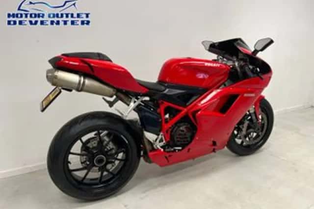 Ducati 1098 (2008) thumbnail 4