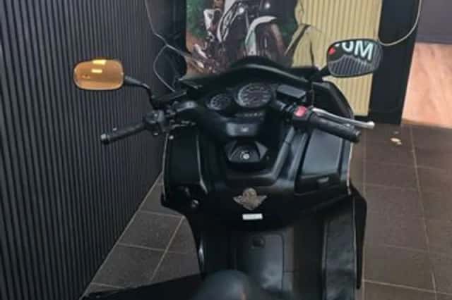 Kawasaki Z750 (2005) thumbnail 5