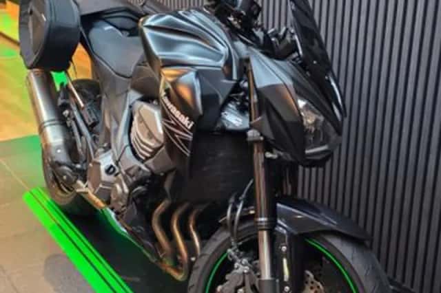Kawasaki Z800 (2013) thumbnail 5