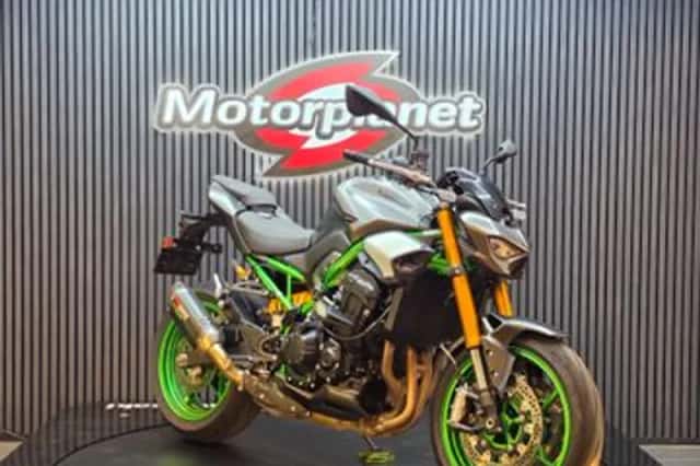Kawasaki Z900 (2026) thumbnail 2