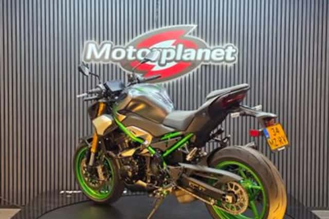 Kawasaki Z900 (2026) thumbnail 6