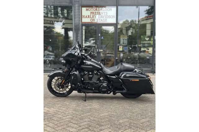 Harley-Davidson Street Glide Special (2019) thumbnail 6