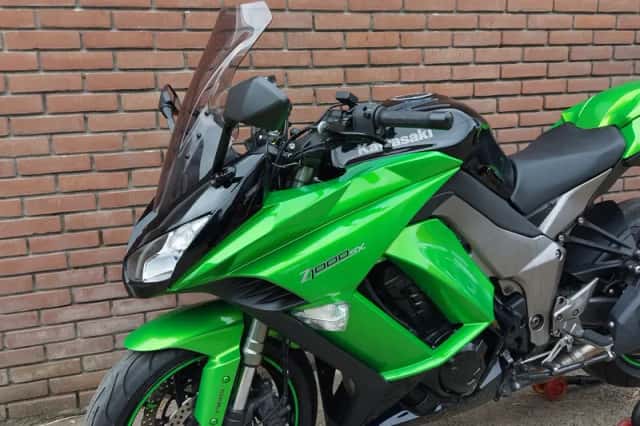 Kawasaki Z 1000 SX (2011) thumbnail 6