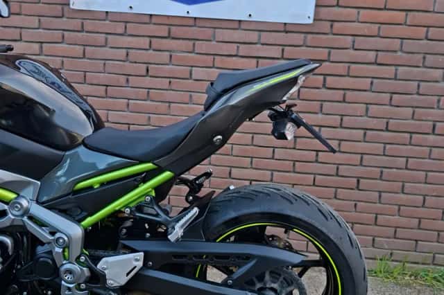 Kawasaki Z900 (2017) thumbnail 6