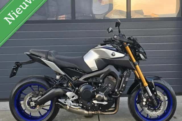 Yamaha MT 09 SP (2018) thumbnail 1