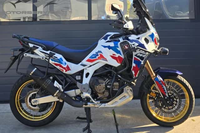 Honda Africa Twin (2024) thumbnail 1