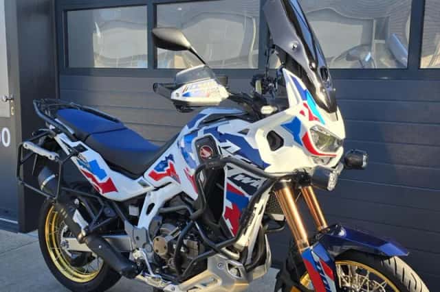 Honda Africa Twin (2024) thumbnail 2