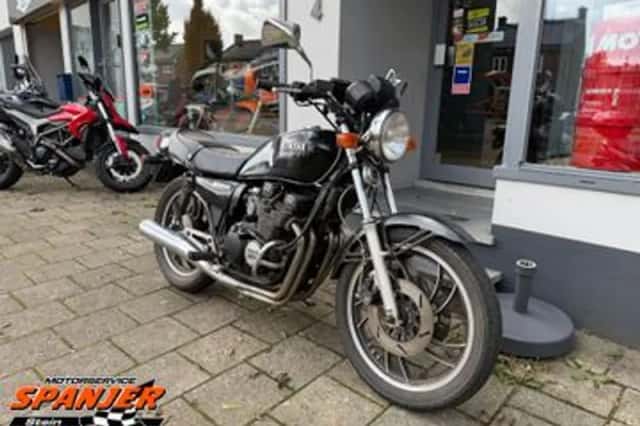 Yamaha XJ 550 (1981) thumbnail 2