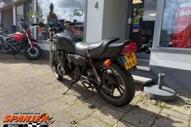 Yamaha XJ 550 (1981) thumbnail 6