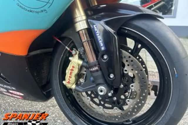 Suzuki GSX-R1000 (2009) thumbnail 5