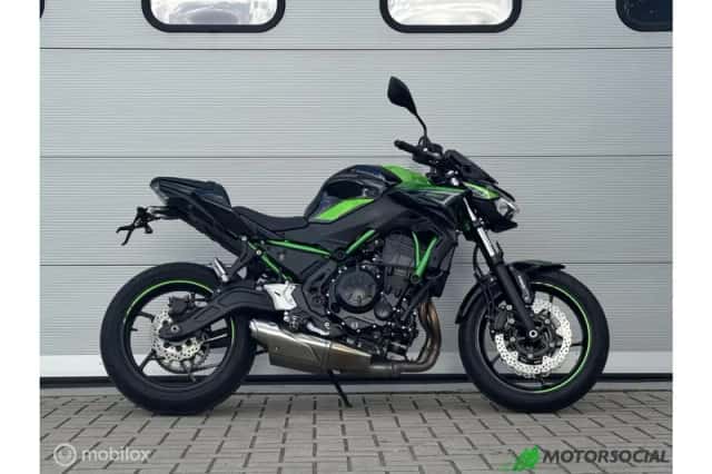 Kawasaki Z650 (2022) thumbnail 1