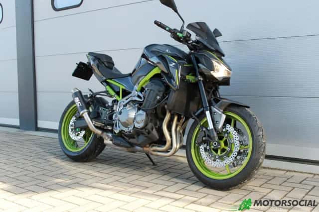 Kawasaki Z900 (2017) thumbnail 2