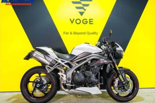 Triumph Speed Triple RS (2018) thumbnail 1