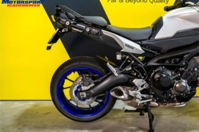 Yamaha Tracer 900 (2017) thumbnail 3
