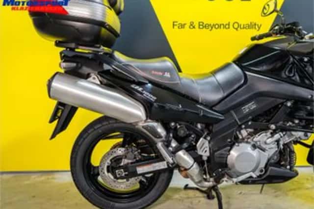 Suzuki V-Strom (2007) thumbnail 3