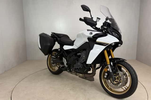 Yamaha MT-09 Y-AMT (2025) thumbnail 2