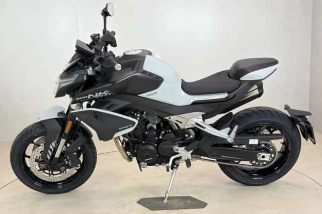 CFMoto 700 MT (2026) thumbnail 5