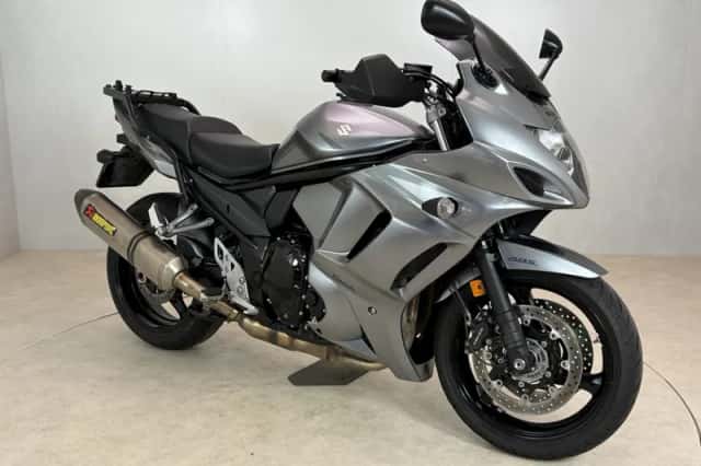 Suzuki GSX-S1000GT (2026) thumbnail 2