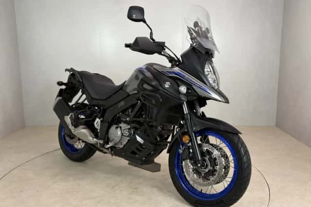 Suzuki GSX-S1000GT (2026) thumbnail 2