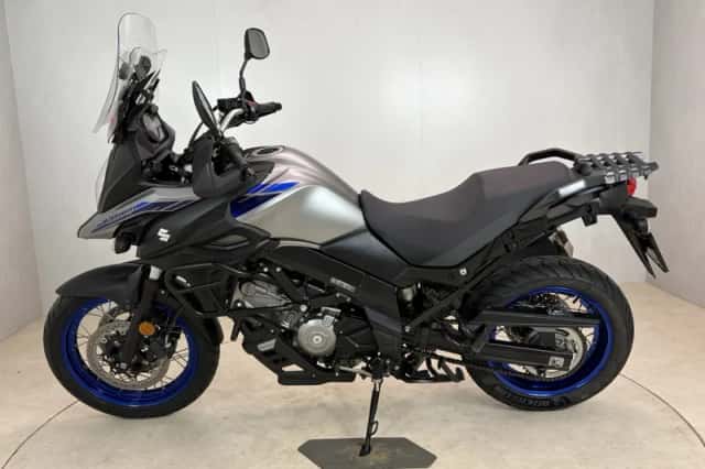 Suzuki GSX-S1000GT (2026) thumbnail 5
