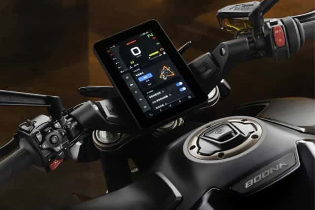 CFMoto 125NK (2026) thumbnail 3