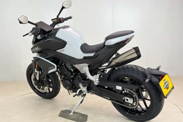CFMoto 800NK (2026) thumbnail 6