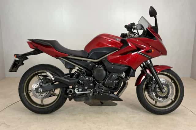Yamaha XJ6 Diversion F (2010) thumbnail 1