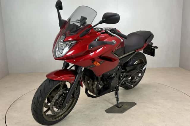 Yamaha XJ6 Diversion F (2010) thumbnail 4
