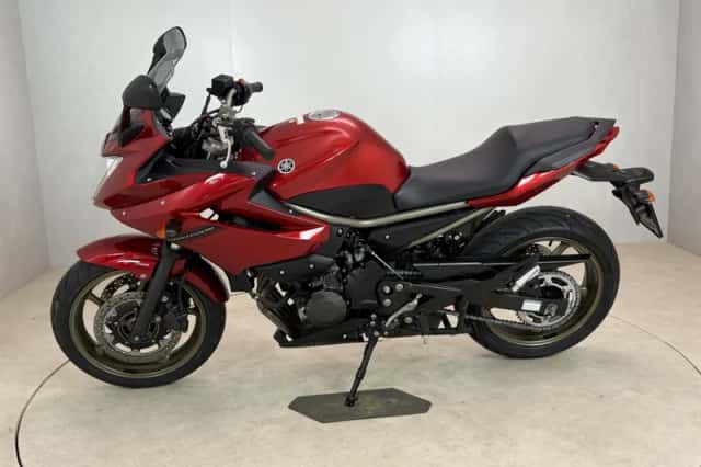 Yamaha XJ6 Diversion F (2010) thumbnail 5