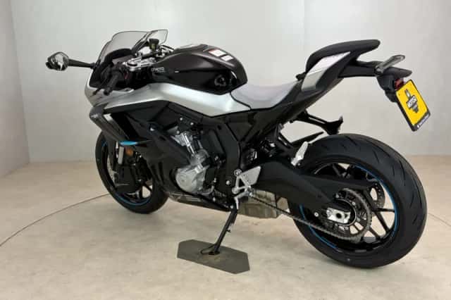 CFMoto 675SR-R (2026) thumbnail 6