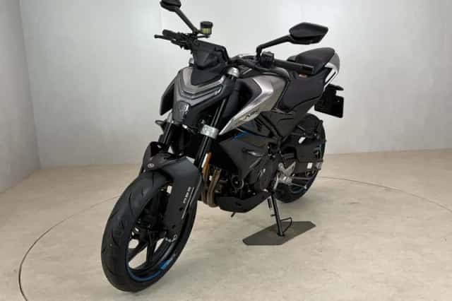 CFMoto 450NK (2026) thumbnail 4