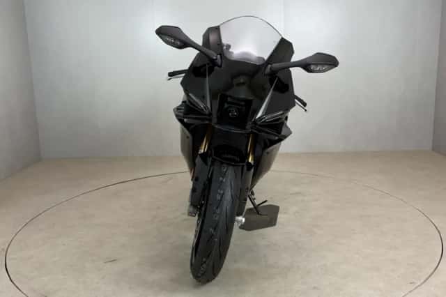 Yamaha YZF-R9 (2026) thumbnail 3