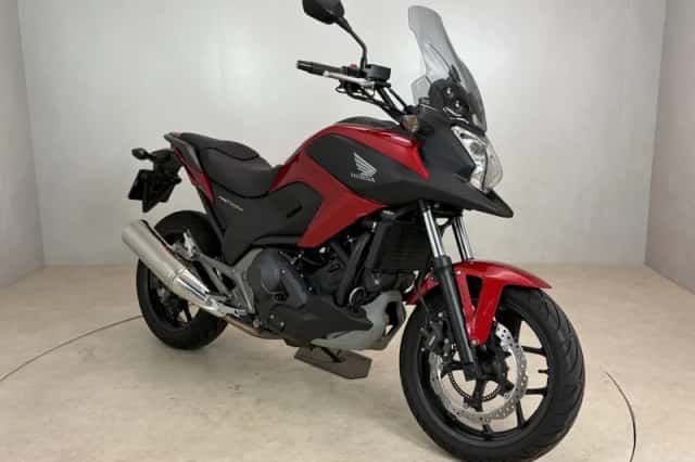 Honda NC750X 750 (2016) thumbnail 2