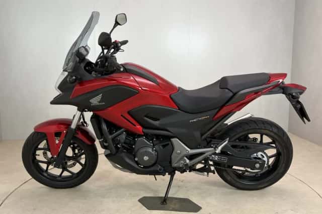 Honda NC750X 750 (2016) thumbnail 5