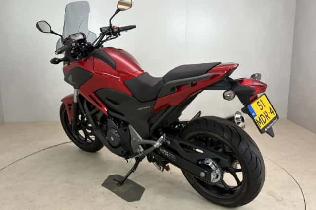 Honda NC750X 750 (2016) thumbnail 6