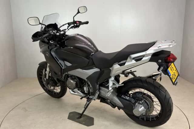 Honda VFR 1200 X Crosstourer (2012) thumbnail 5