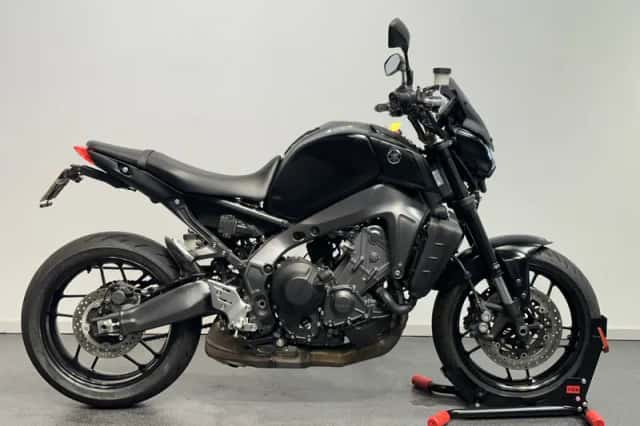 Yamaha MT-09 (2021) thumbnail 1