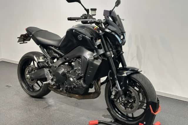 Yamaha MT-09 (2021) thumbnail 3