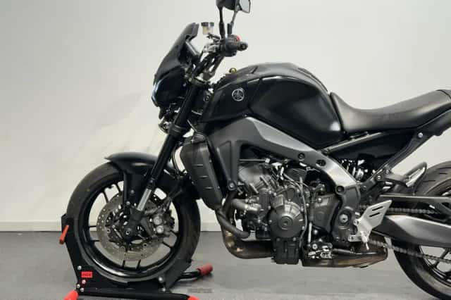Yamaha MT-09 (2021) thumbnail 6