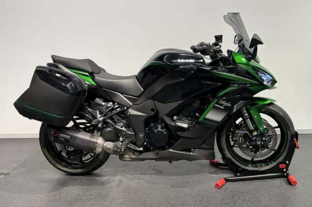 Kawasaki Ninja 1000SX (2020) thumbnail 1