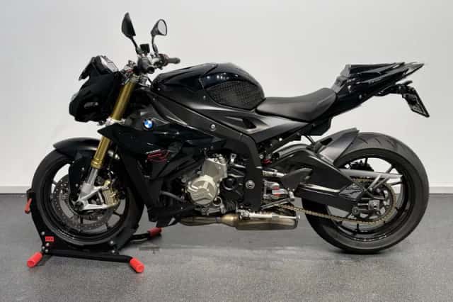 BMW S 1000 R (2016) thumbnail 2