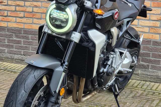 Honda CB1000R (2020) thumbnail 4