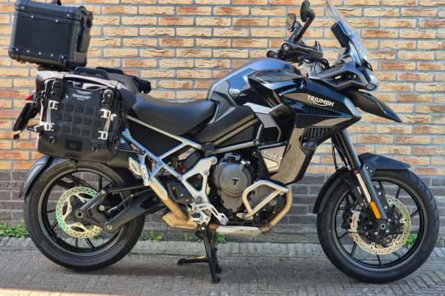 Triumph Tiger 1200GT Explorer (2023) thumbnail 2